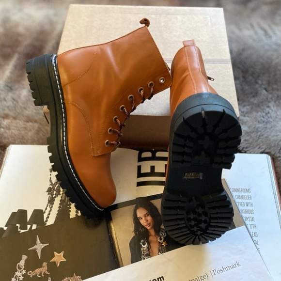 Anthropologie Harvest Hiker Boots - Picture 11 of 12